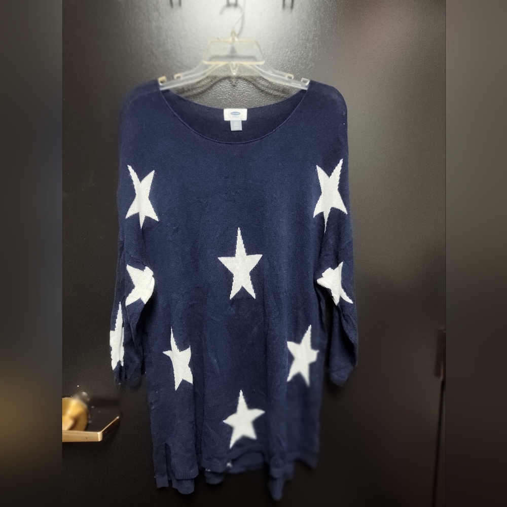 Old Navy Lightweight Sweater